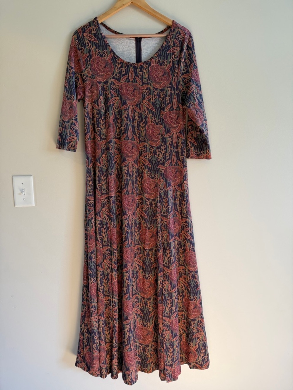 Soft Surroundings Alcott Dress Floral
Maxi Stretch Boho Size large - Picture 3 of 16